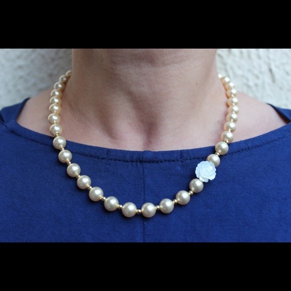 Renaca Jewelry - NWT stunning necklace  gold plated 10 thousands
